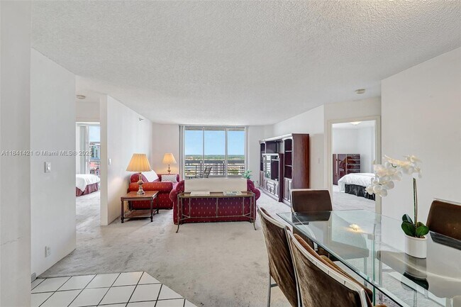 Building Photo - 3530 Mystic Pointe Dr