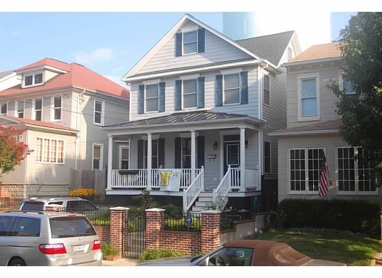 Primary Photo - 15 Hill St