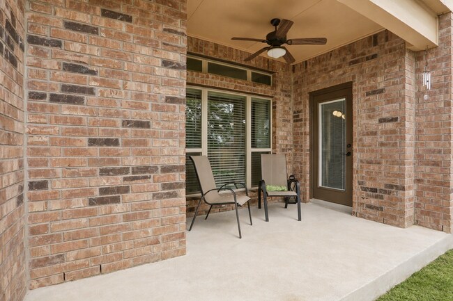 Building Photo - 8822 Kallison Arbor