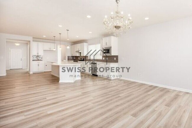 Building Photo - 12281 Rooster Tail Dr