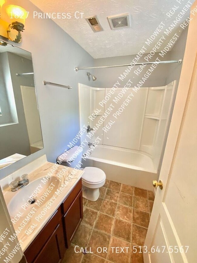 Building Photo - 1827 Princess Ct