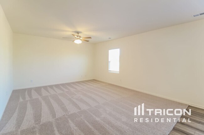Building Photo - 297 Mccall Wy
