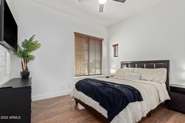 Building Photo - 8414 W Northview Ave