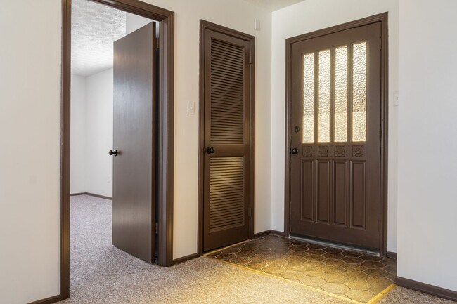 Building Photo - 4312 Lydia St