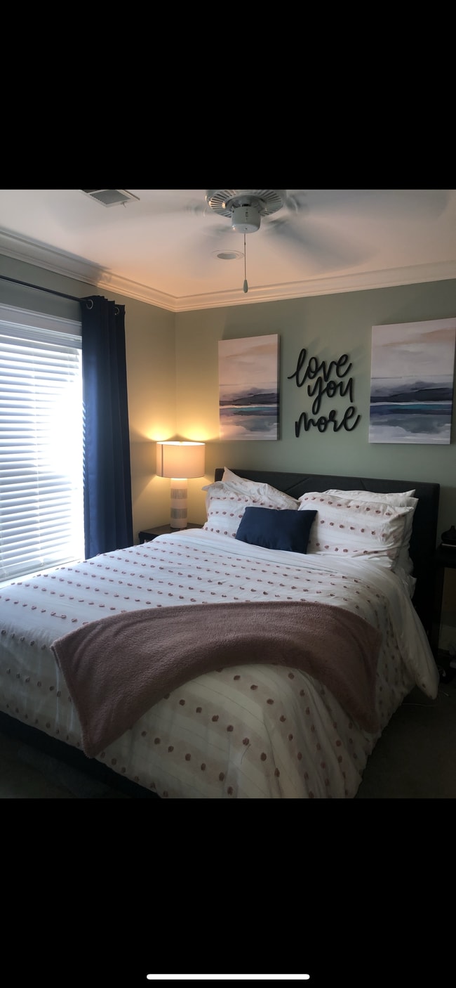 Building Photo - 900 Taylor St