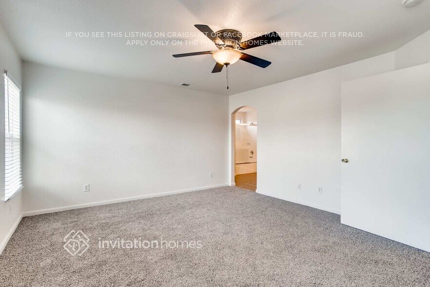 Building Photo - 865 Devonshire Ln