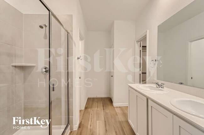 Building Photo - 5233 Rockrose Ln