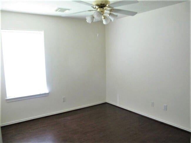 Building Photo - 3106 Aylesworth Ct