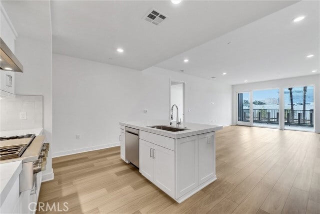 Building Photo - 2209 Rivington