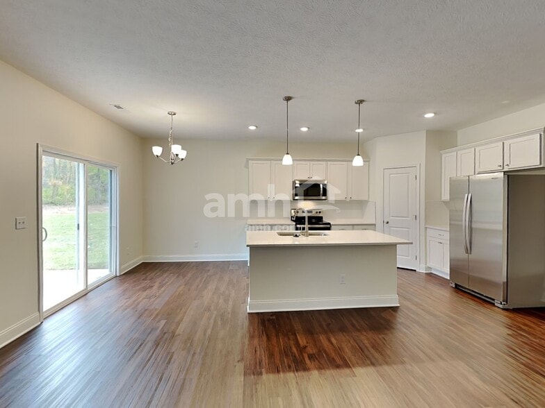 Building Photo - 8038 Minnow Trl