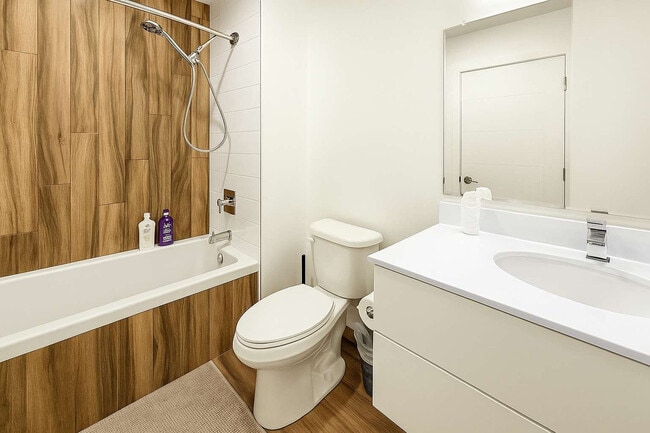 Building Photo - 120333 Germantown Ave