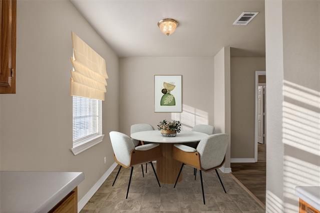 Building Photo - 2507 Beverly