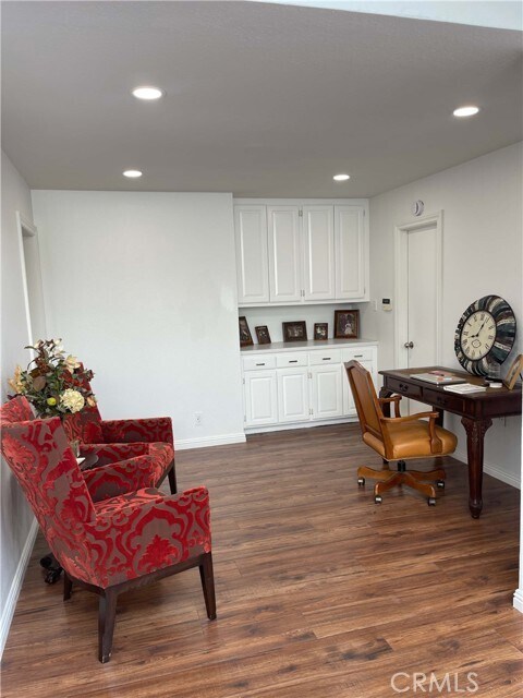 Building Photo - 26691 Calle Ultima