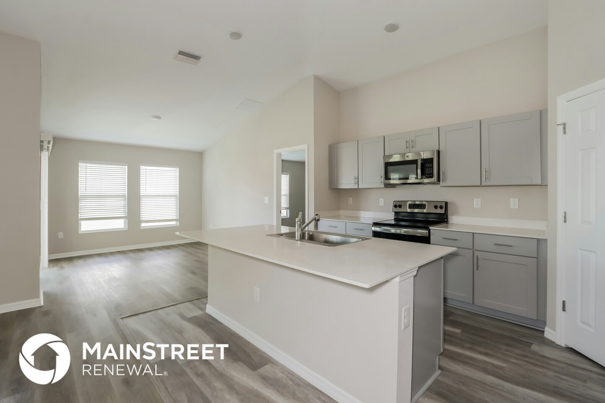 Building Photo - 5512 Arlington River Dr.