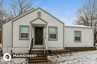 Building Photo - 4225 N Jackson Ave