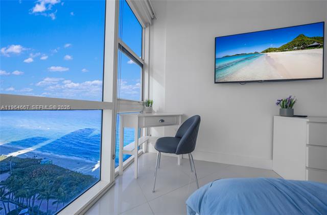 Building Photo - 6801 Collins Ave