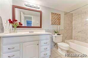 Building Photo - 381 S Ames St