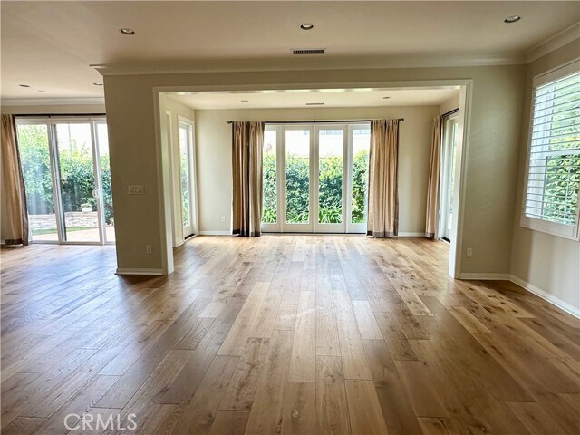 Building Photo - 111 Island Coral