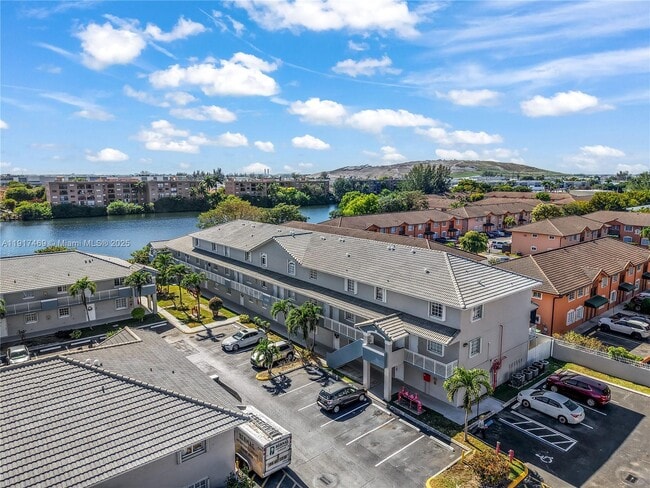 Building Photo - 8390 NW 103rd St