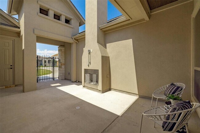 Building Photo - 19612 Serenity Ln