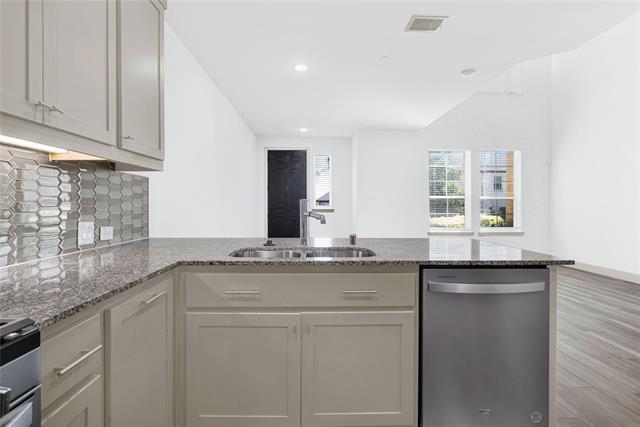 Building Photo - 3416 Zellwood Ln