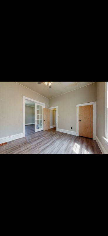 Building Photo - 228 Wilson Ave SW