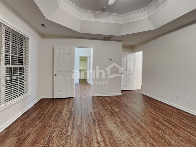 Building Photo - 4141 Autumn Cove Dr