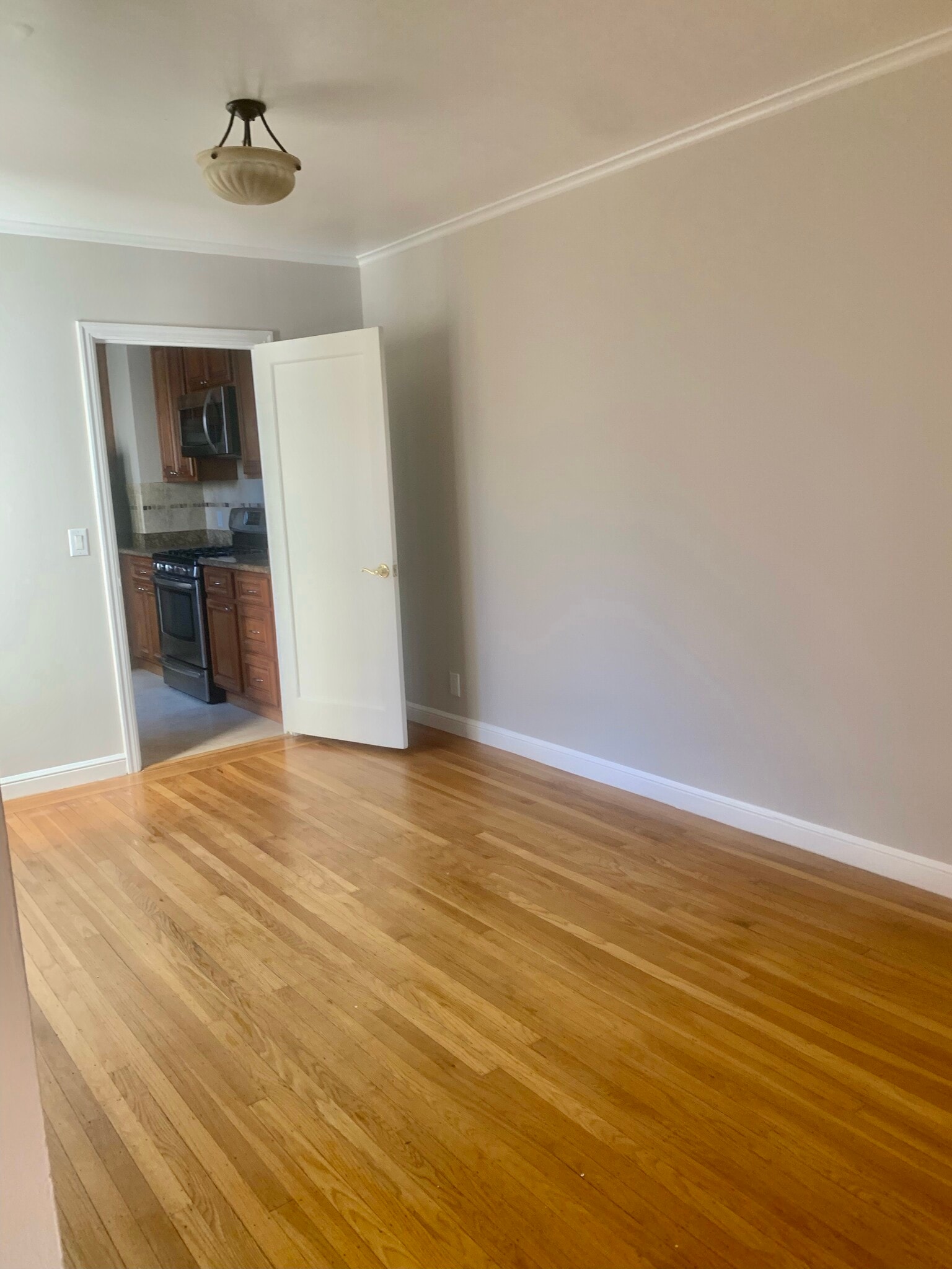 Building Photo - 1280 38th Ave