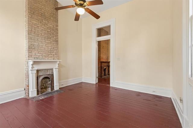 Building Photo - 3329 Dauphine St