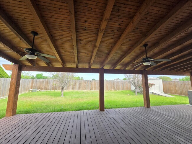 Building Photo - 20830 Oak Rain Ct