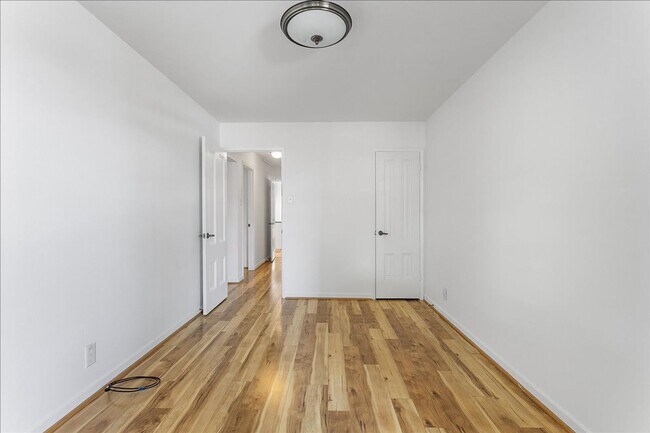 Building Photo - 1529 Stanton St