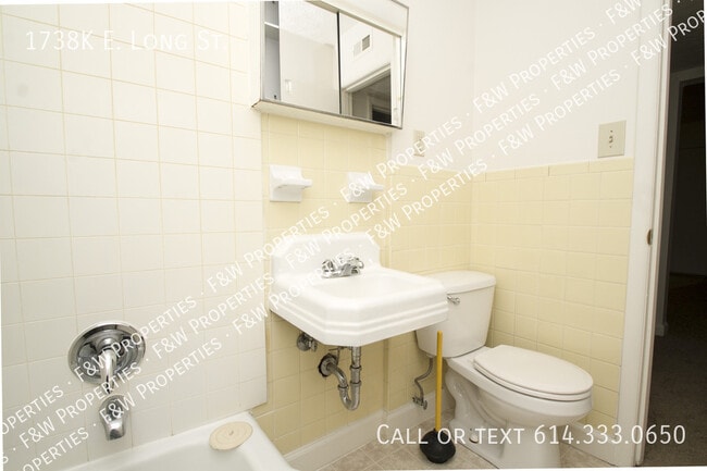 Building Photo - 1738K E Long St