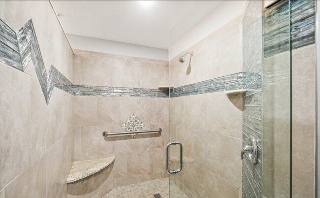 Building Photo - 3003 S Atlantic Ave