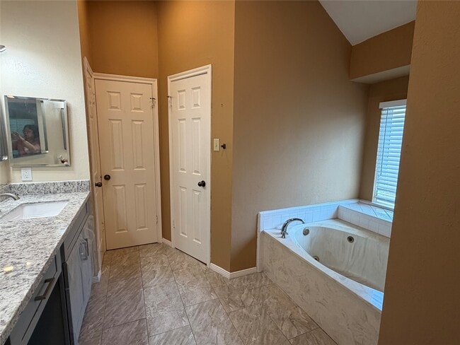 Building Photo - 3359 Dew Point Ln