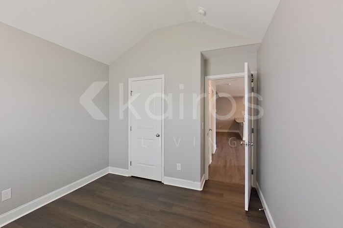 Building Photo - 110 Western Red Cedar Dr