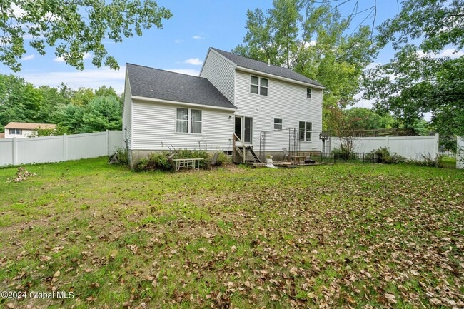 Building Photo - 9 Oxford Dr