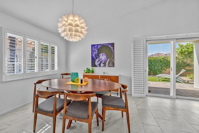 Building Photo - 77707 Cll Las Brisas S