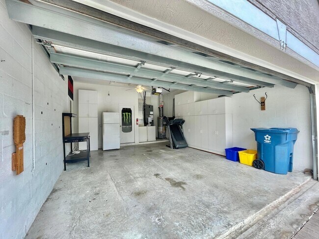 Building Photo - 137 Canterbury Pl