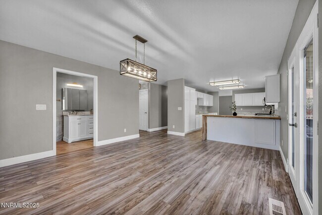 Building Photo - 17391 Crystal Canyon Blvd