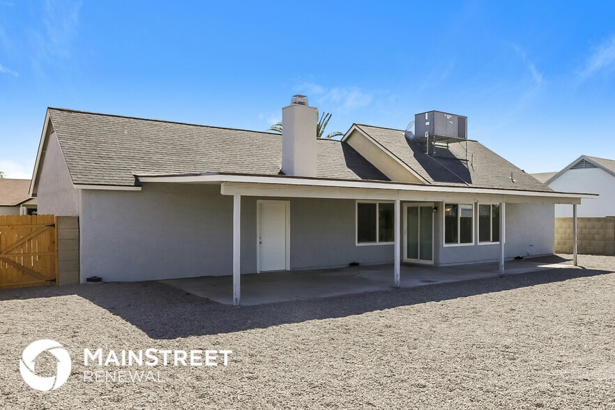 Building Photo - 13232 N 56th Ave