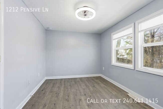 Building Photo - 1212 Pensive Ln