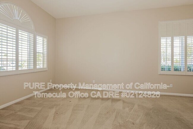 Building Photo - 24660 Lincoln Ave