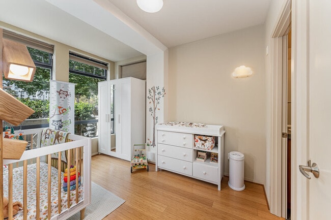 Building Photo - 1816 11th Ave