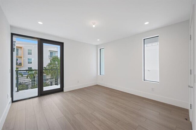 Building Photo - 204 Osceola Park Ln