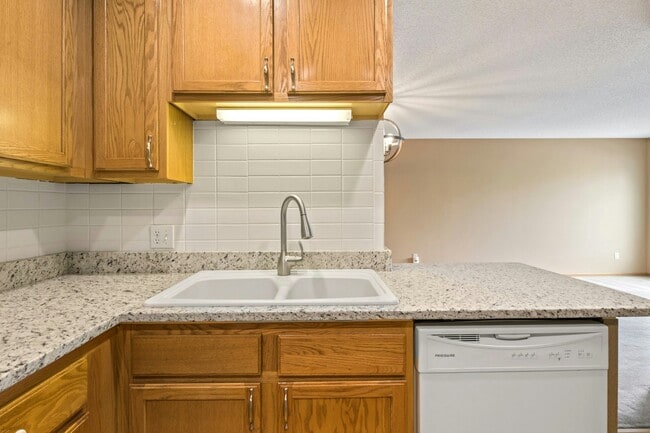 Building Photo - 15714 Flackwood Trail