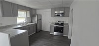 Building Photo - Cute home in South East Springfield