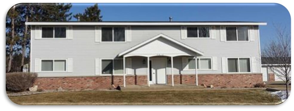Building Photo - 2810 Willow Dr