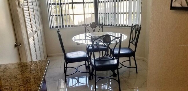 Building Photo - 8350 Mooring Cir