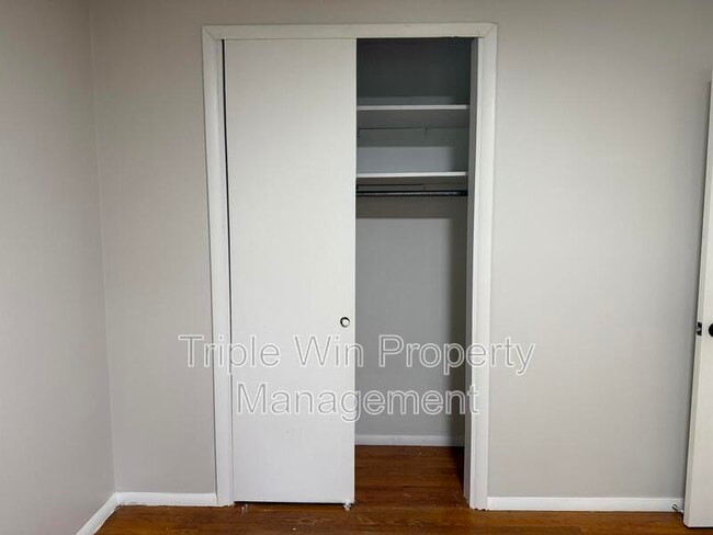 Building Photo - 1439 Widefields Ln