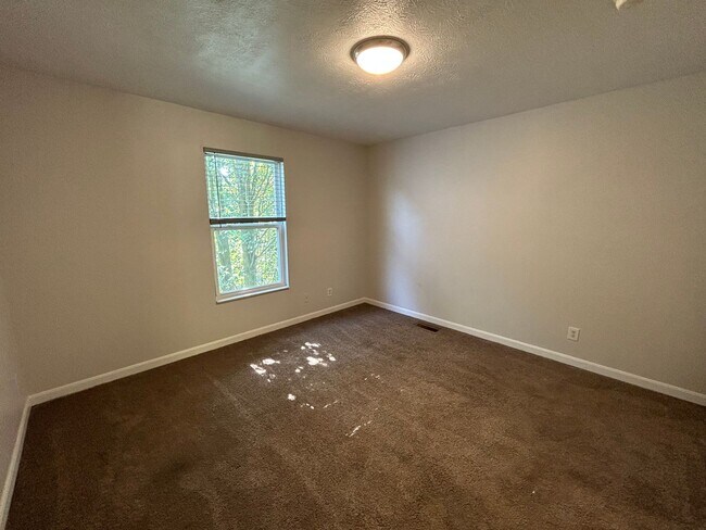 Building Photo - WESTWOOD- 3 Bed/ 2 full bath with 2 car garage